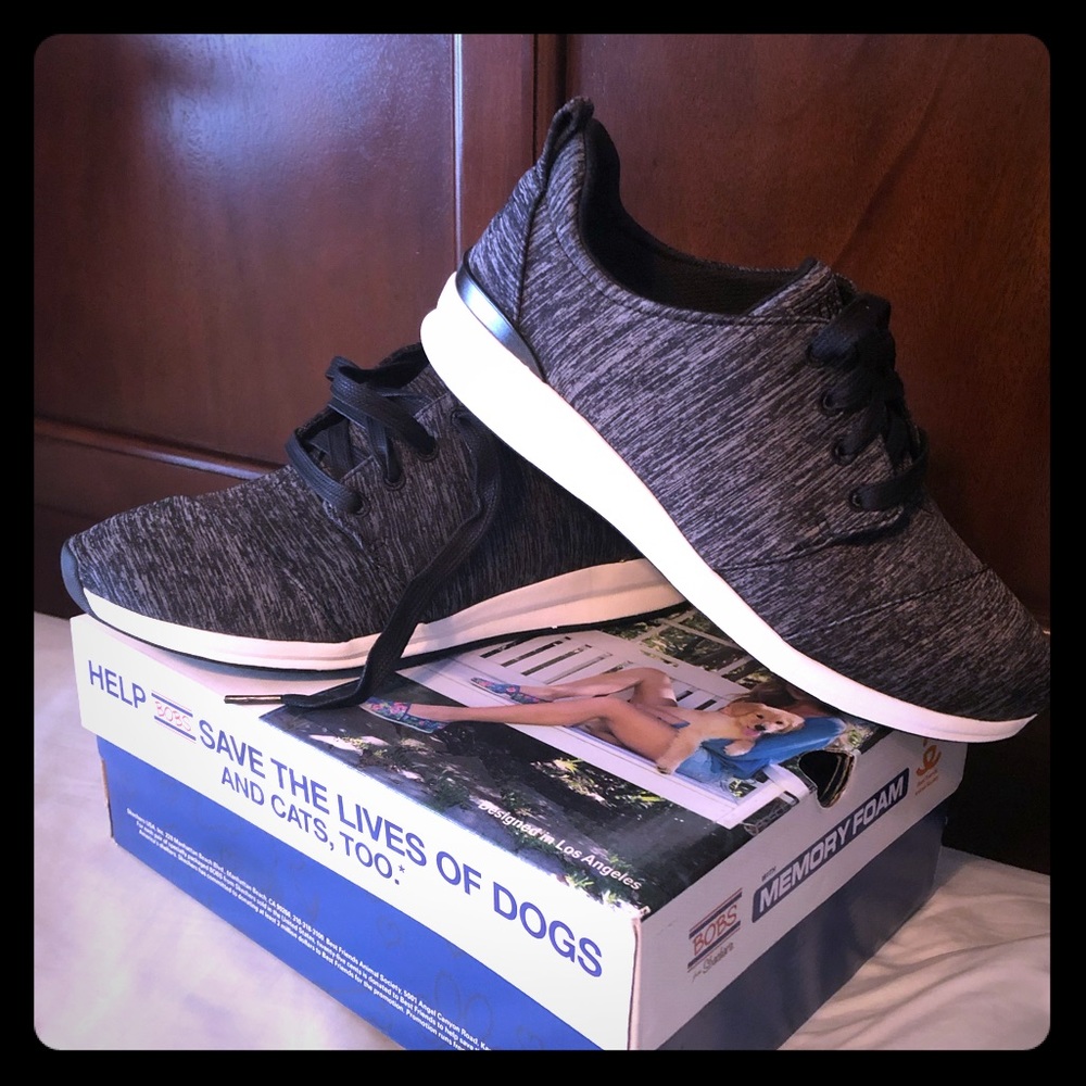 Super cute comfortable BRAND NEW shoes